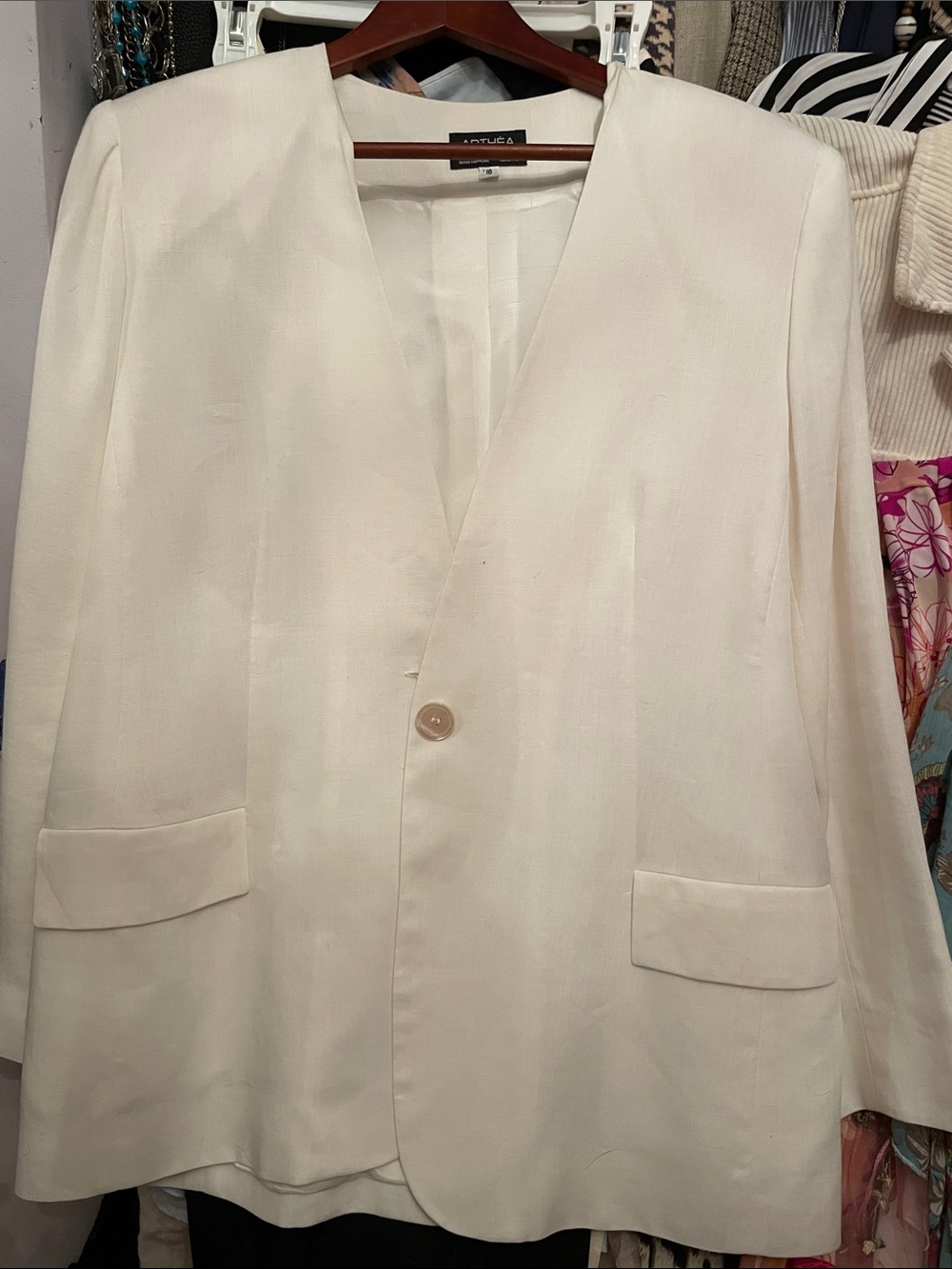 Minimalist Cream Single-Button Blazer by Apt. 9